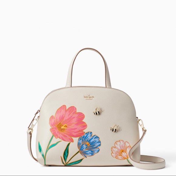 kate spade Handbags - Kate spade picnic perfect bee lotttie